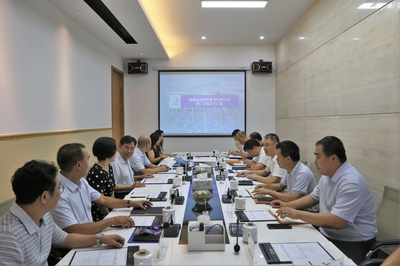 秀英區(qū)委書(shū)記郭剛走訪(fǎng)黨外人士并舉行工作會(huì)談 共商無(wú)核荔枝產(chǎn)業(yè)發(fā)展